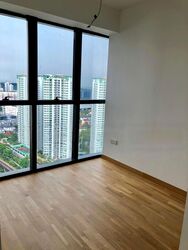 Commonwealth Towers (D3), Condominium #479555311